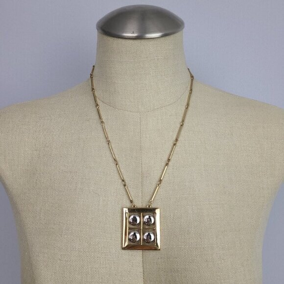 VINTAGE Artistry Necklace Gold Tone Square Pendant - Picture 2 of 8